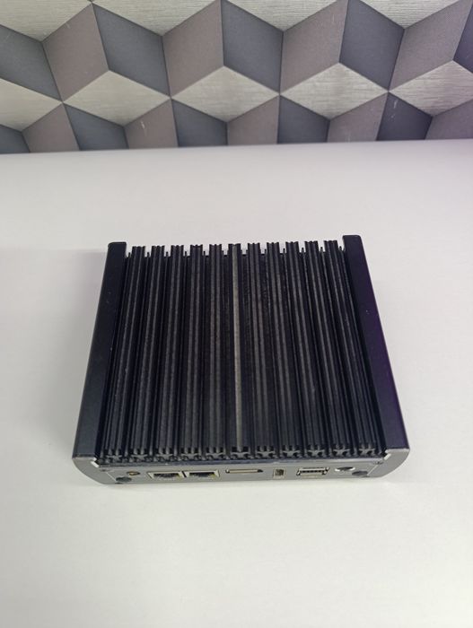 Mini unitate profesionala  pos pro procesor i3 7100 ddr4