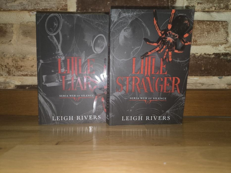 Seria Web, Little Liar+Little stranger