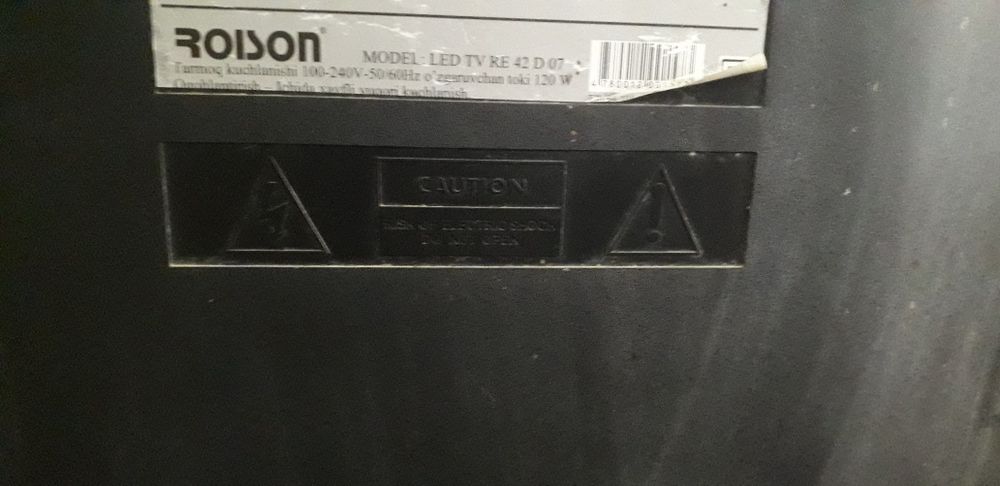 TELEVIZOR  43 ROISON zapchastga