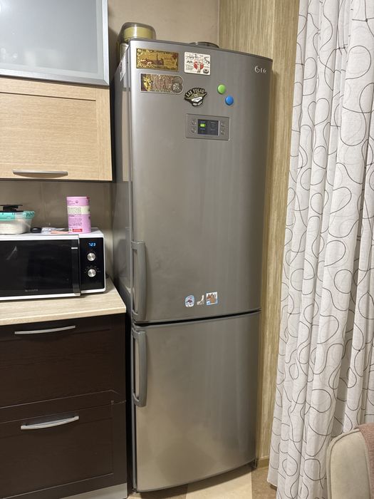 Рабочий холодильник