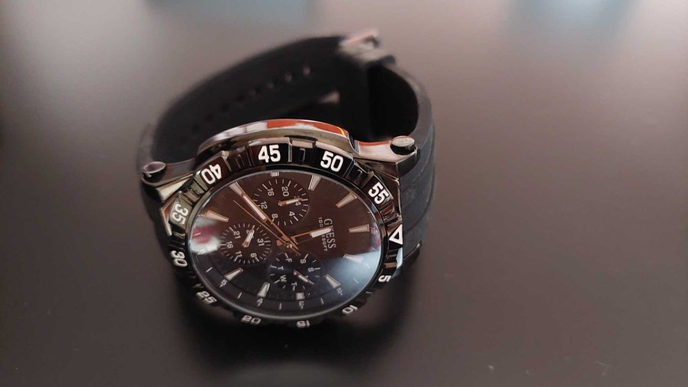 Ceas Guess Turbo