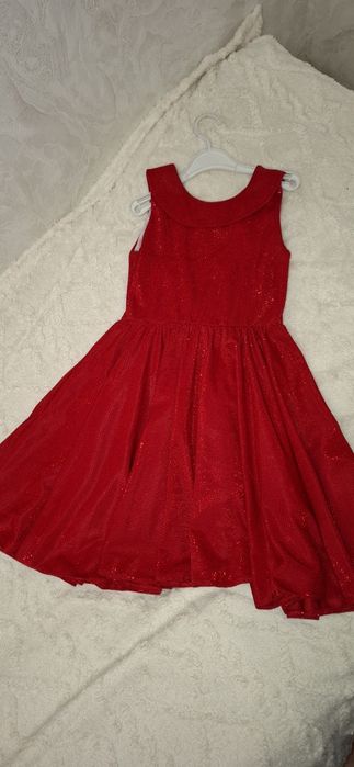 Детское платье 5-6лет