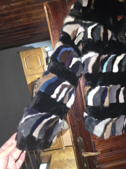 Haine deosebite,de blană , nurcă ( vizon) cu chinchila si cu vulpe