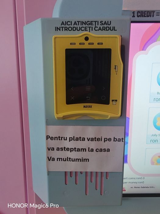 Masina vata de zahar pe bat