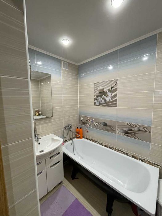 Продам 2-комн квартиру в Центре