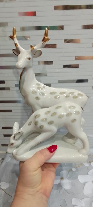 Статуэтка фарфор