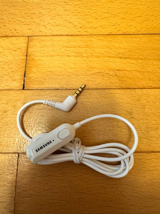 Bluetooth ресивър Nokia BH-214 + Handsfree адаптер Samsung с микрофон