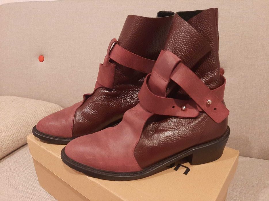 Ghete Mihaela Glavan marimea 38