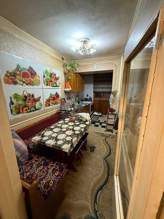 Продается квартира Юнусабад 18  ФИТНЕС клуб Чехова  1в2\3\4