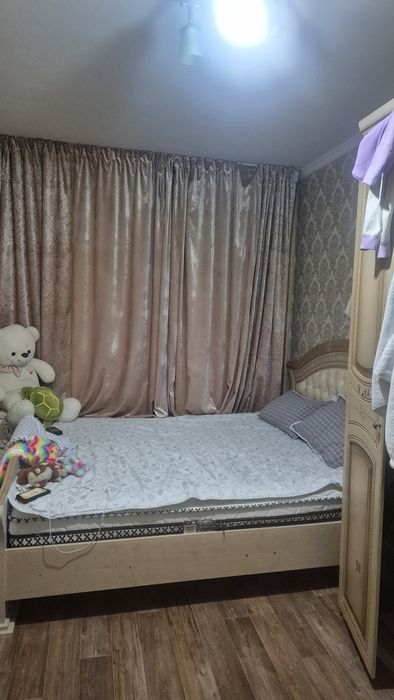 Продаётся гарнитур б/у с матрацем