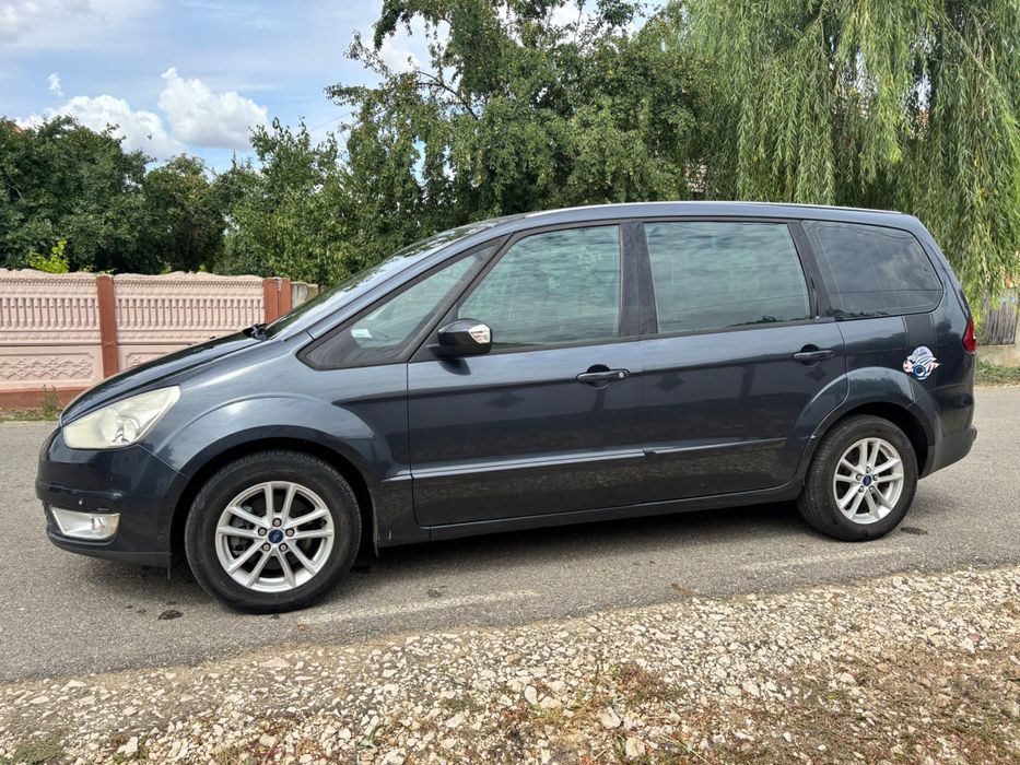 Autoturism Ford Galaxy