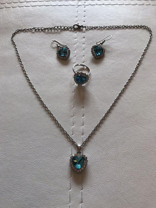 Комплекти бижута