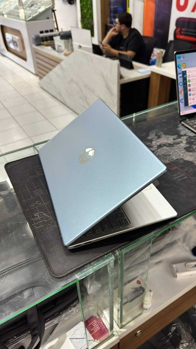 Hp Laptop 15 intel core i5