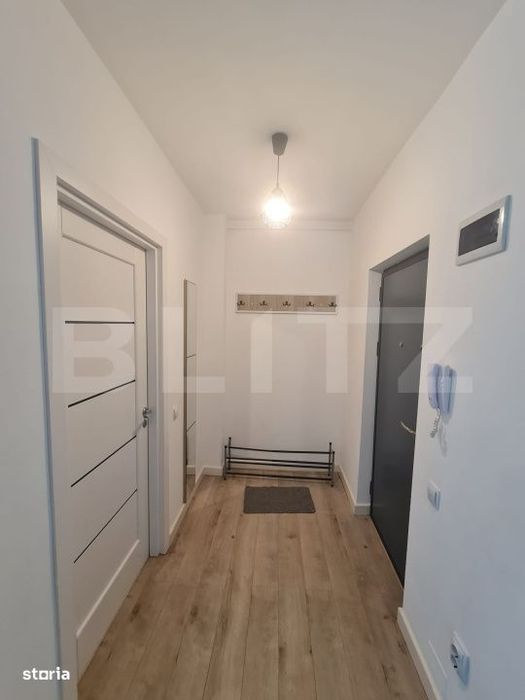 2 camere, bucatarie inchisa, zona Teilor