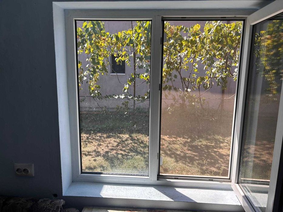 Casa batraneasca de inchiriat