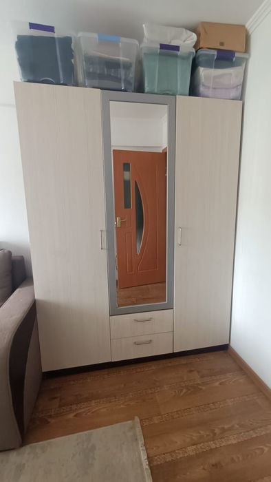 Шкаф. В хорошем состоянии