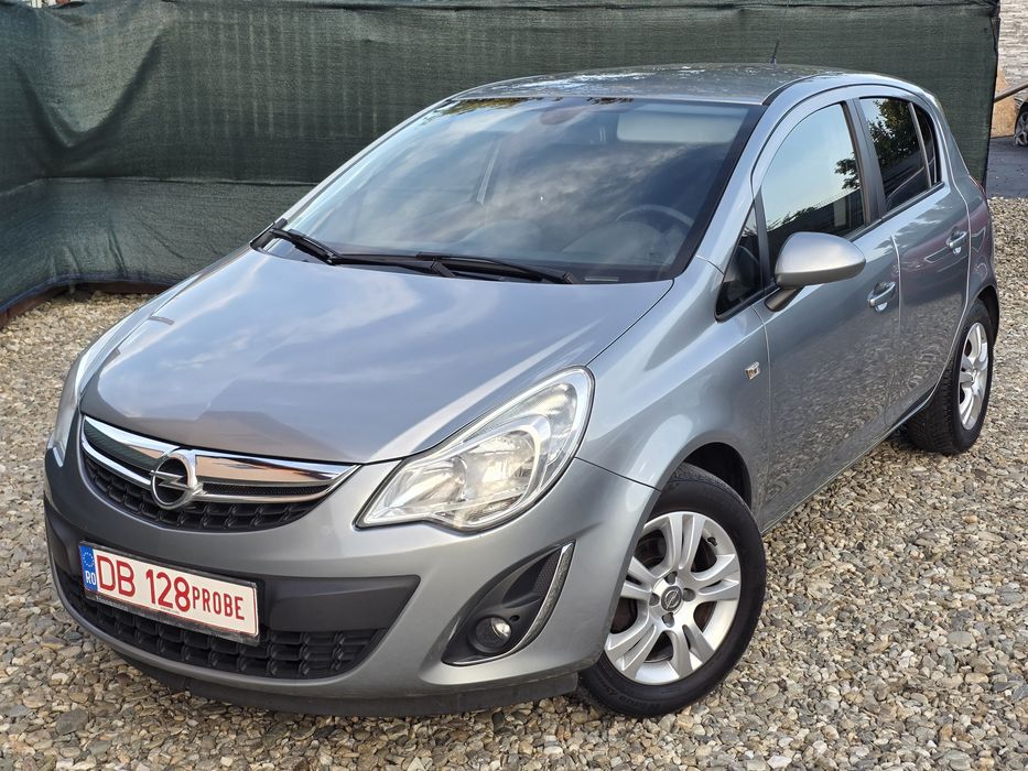 OPEL Corsa 2013