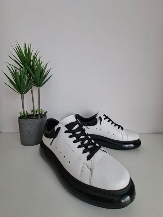 Sneakers barbati din  piele mărimea 41