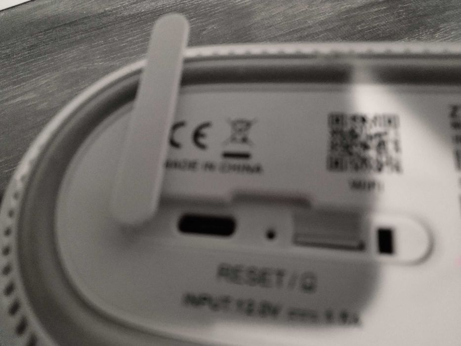 страхотен ултра бърз 5G СИМ рутер за мобилен интернет на Иетел