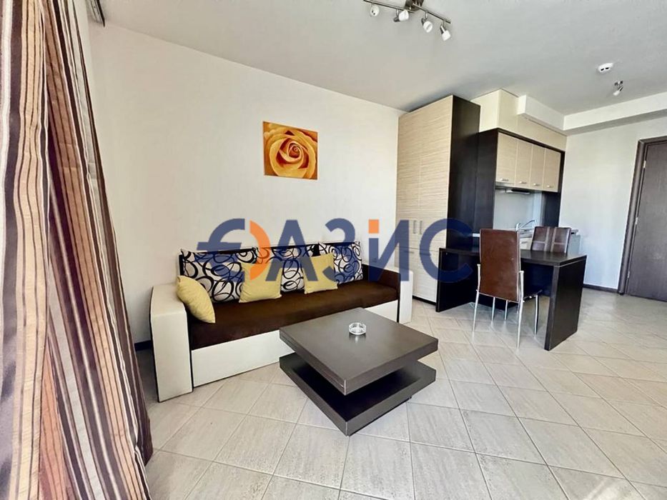 Продава се Едностаен апартамент в к.к. Слънчев бряг - 42 кв.м за 808 €/кв.м - Снимка #6