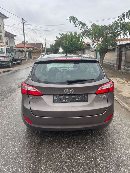 Hyundai i30 1.6 crdi 110 коня