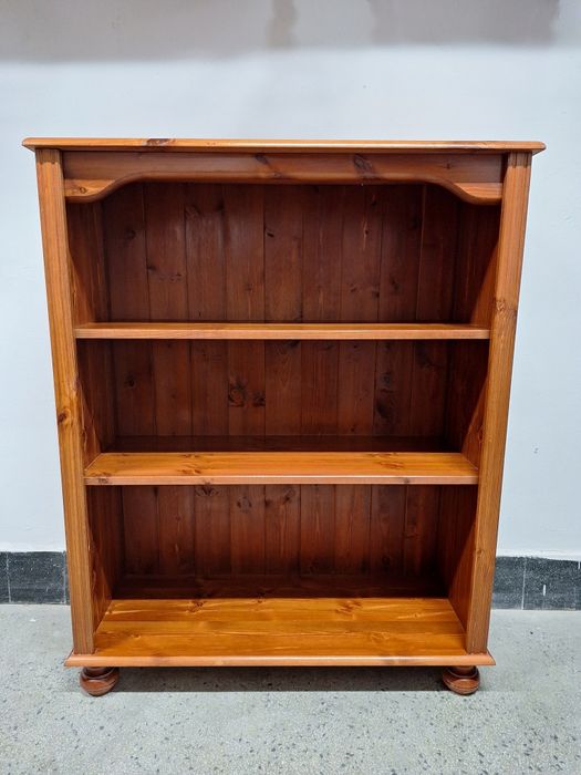 Винтидж библиотека от масивна дървесина