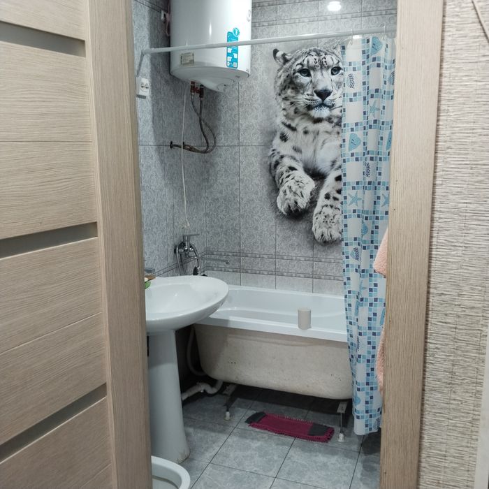 Продается трёхкомнатная квартира