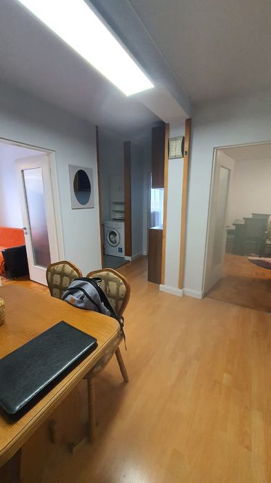 Apartament 3 camere central de inchiriat