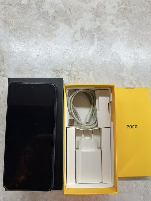 Продам Телефон POCO X 3