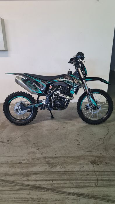 Motocross Alfarad T7 250cc 4 Timpi 21/18 inch E-Start Nou cu Garantie