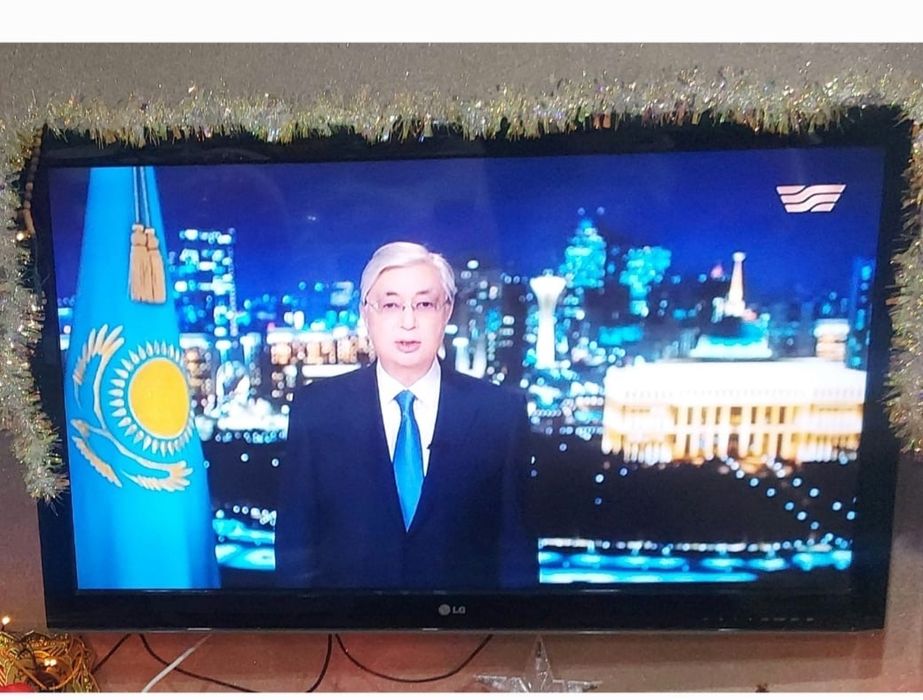 Телевизор LG 120см 65диагональ