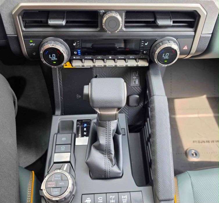 Toyota Tacoma Trailhunter Hybrid 2026