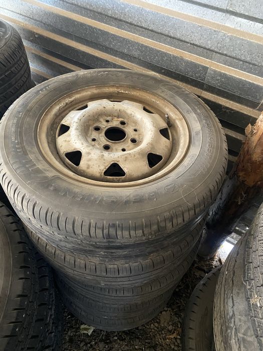 Летние шины с дисками  185/70/14