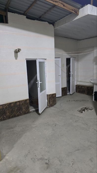 Toshken shahar bektemir 2 sotix 6 xona