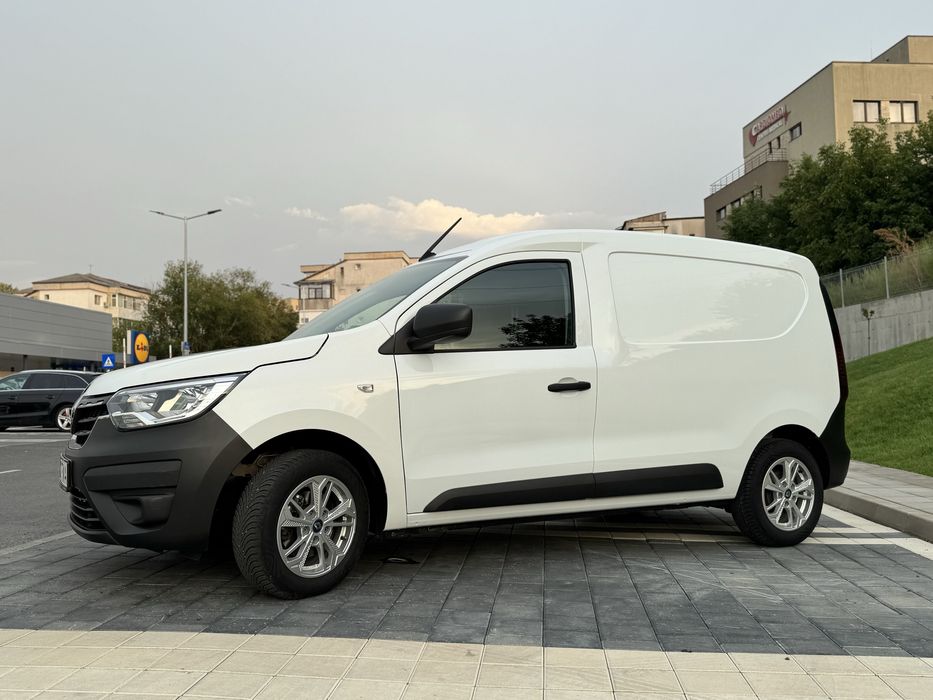Renault Express 1.5 dCi 75 CP Dokker inmatriculata RO persoana fizica