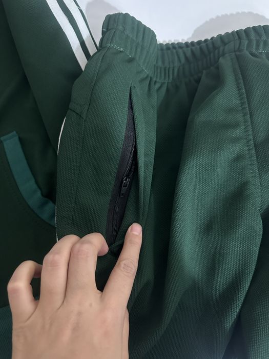 Спортивный костюм