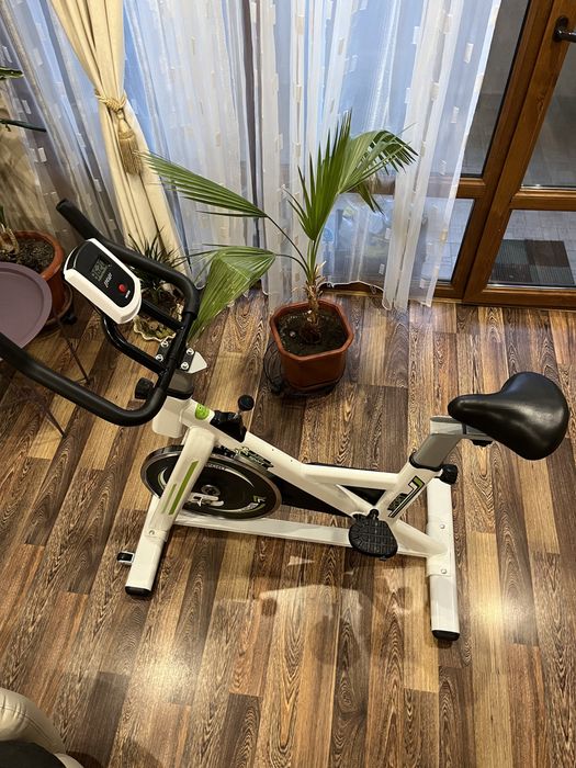 Спининг байк.