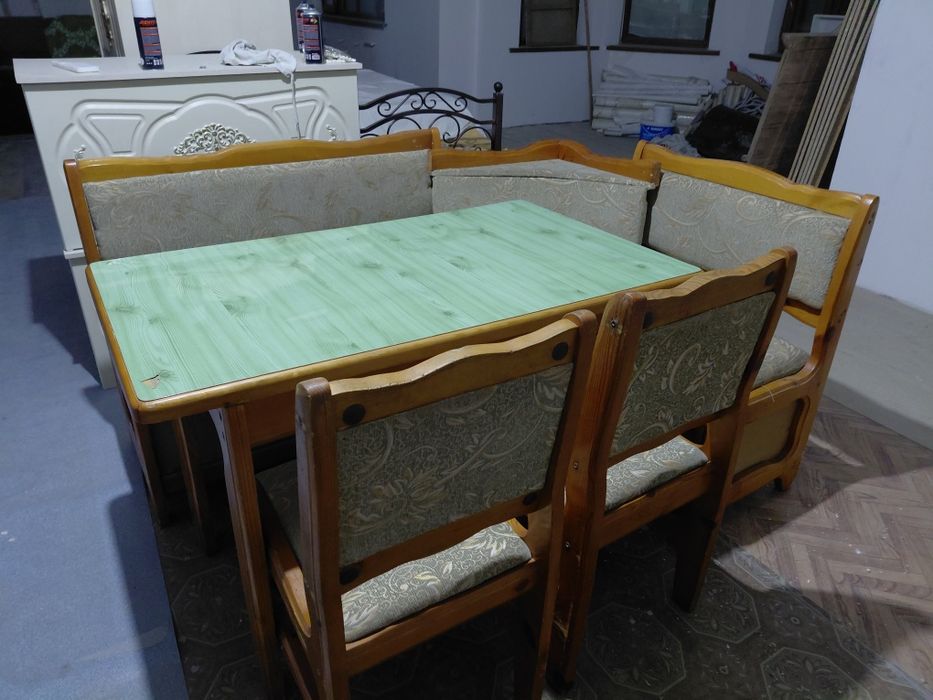 Продам кухонный угалок
