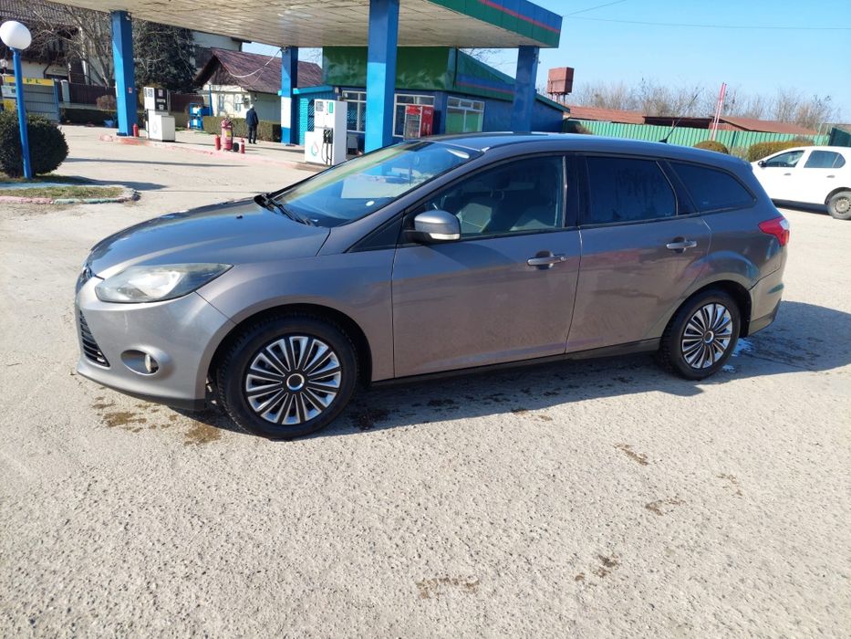 Fuzeta stanga fata completa  Ford Focus 3 1.6 TDCI