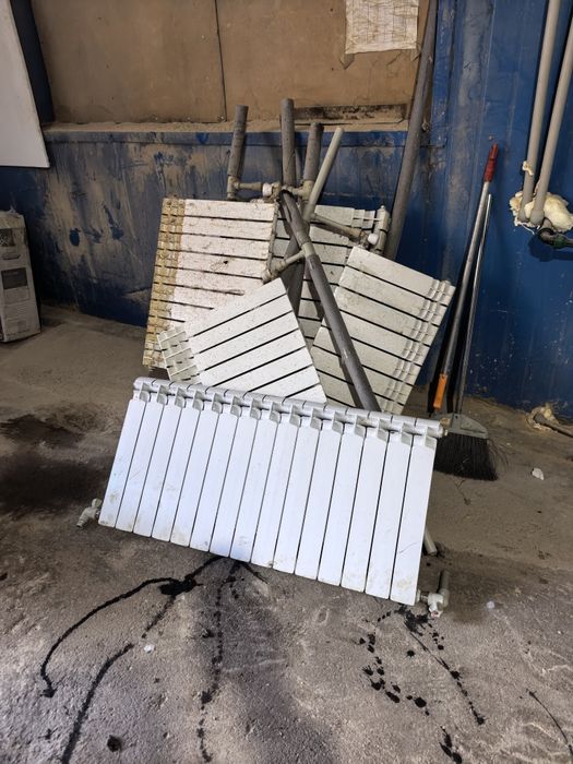 Отопление, биметаллические радиаторы б/у