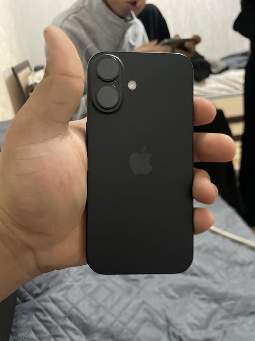 Iphone 16 на запчасти