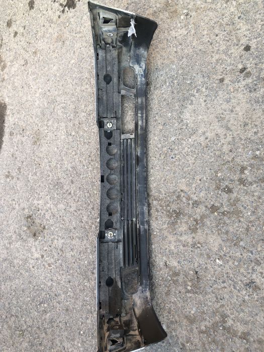 Передний бампер на w 210 мерседес