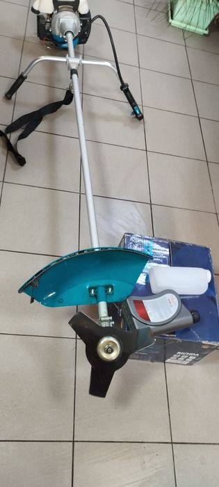 Триммер бензиновый