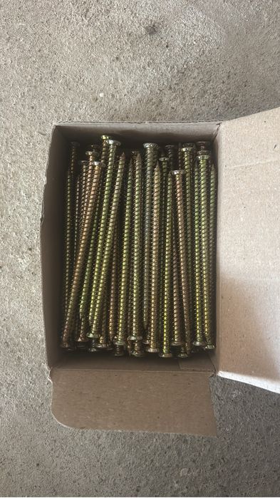 Шруб монтажный продаются