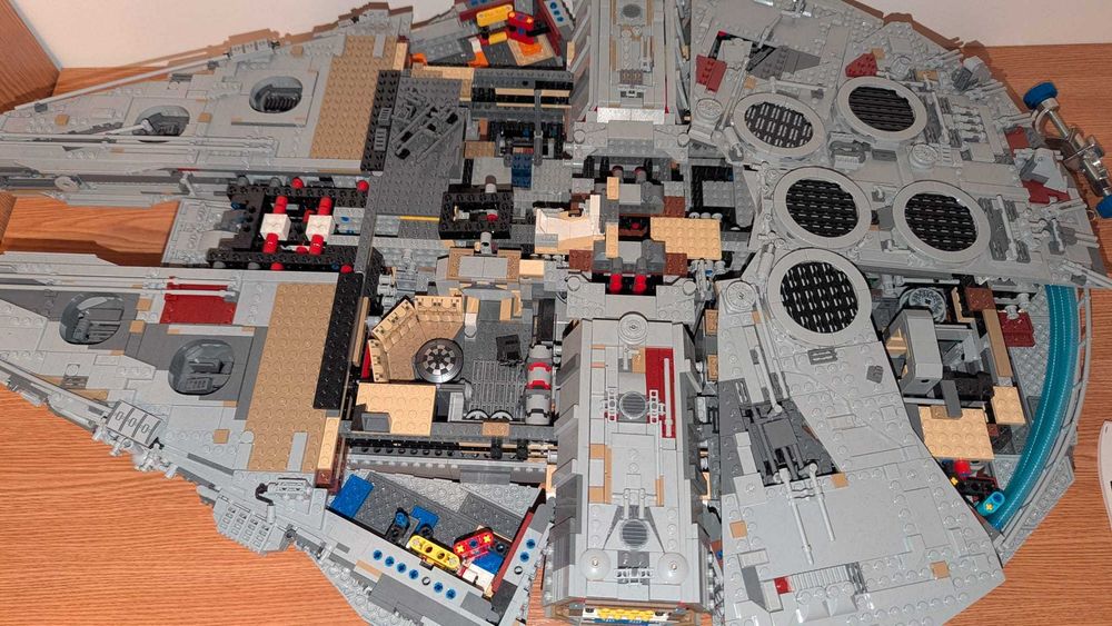 LEGO Star Wars Millenium Falcon (75192)