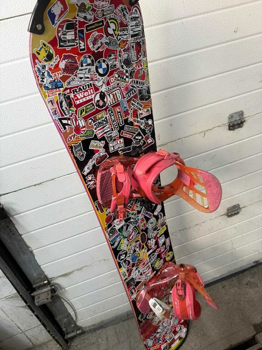 Сноуборд 155 см с ботинками