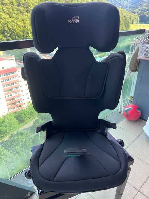 Scaun auto Isofix KIDFIX i-Size, 4 - 12 ani, Cosmos Black, Britax