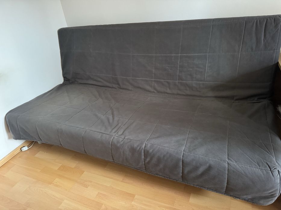 Canapea extesibila Ikea