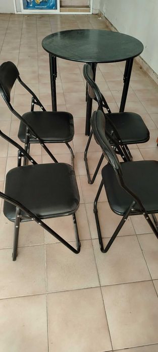 Офис столове ,метални, и маса