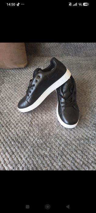 Adidași bărbați noi cm 27,5